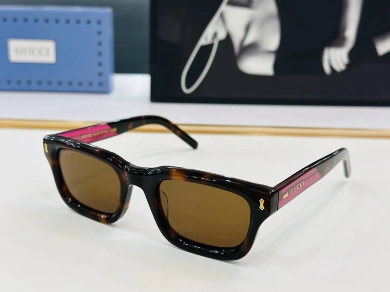 Gucci Sunglasses Practical 279905