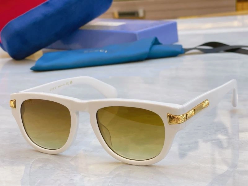 Gucci Sunglasses Premium 279910