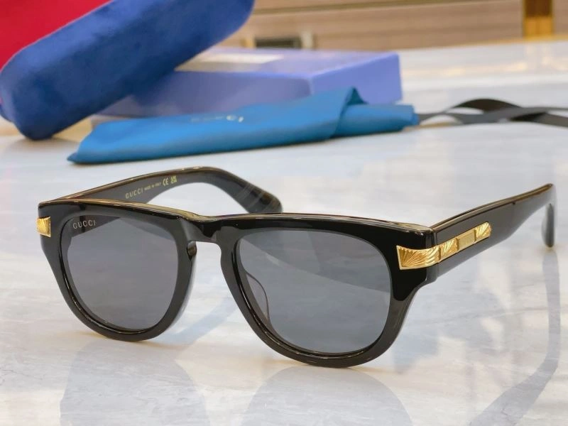 Gucci Sunglasses Premium 279910