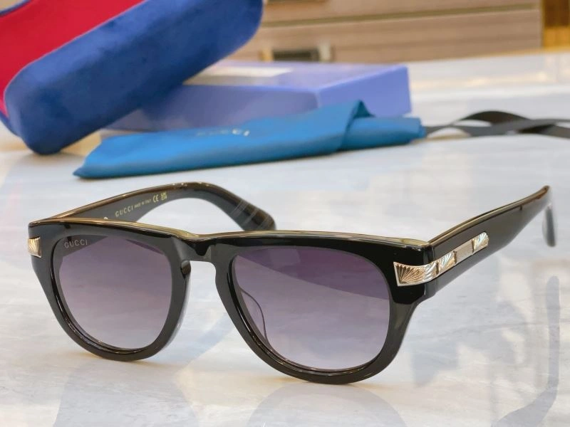 Gucci Sunglasses Premium 279910