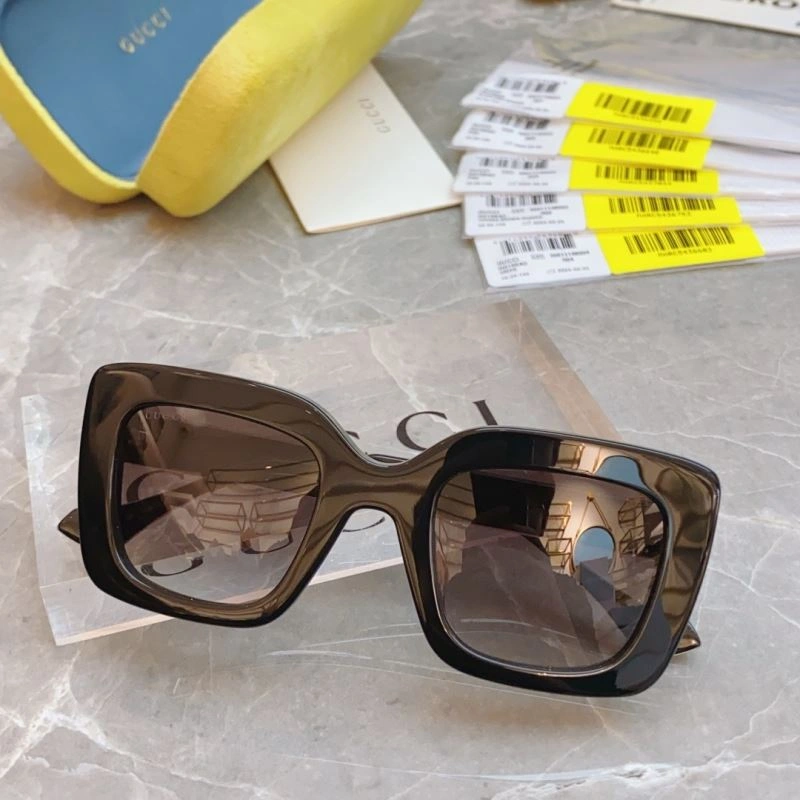 Gucci Sunglasses UrbanChic 279892