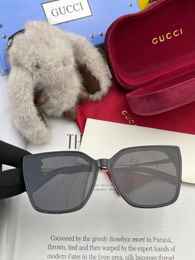 Gucci Sunglasses DailyWear 279899