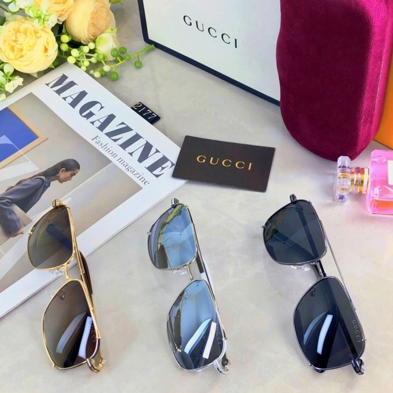 Gucci Sunglasses Colorful 279901