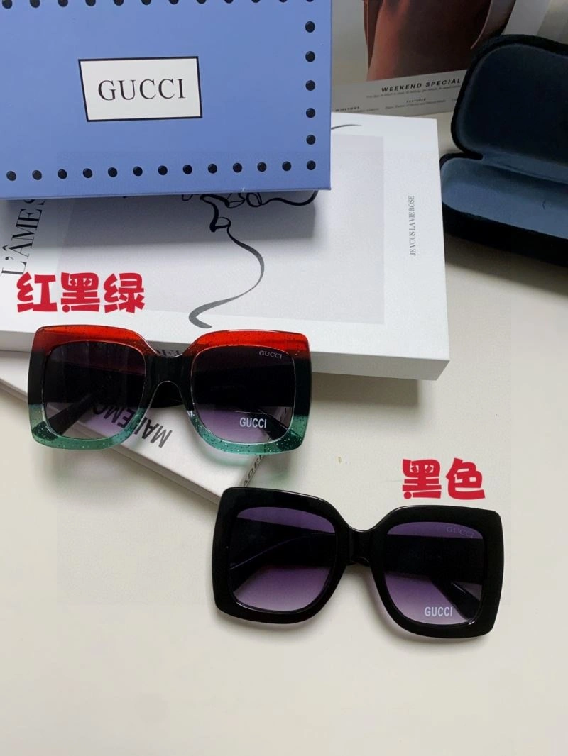 Gucci Sunglasses MultiPurpose 279873