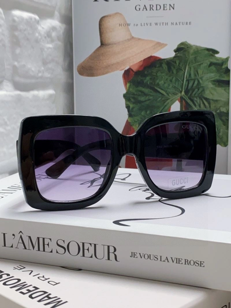 Gucci Sunglasses MultiPurpose 279873
