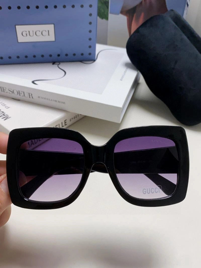 Gucci Sunglasses MultiPurpose 279873