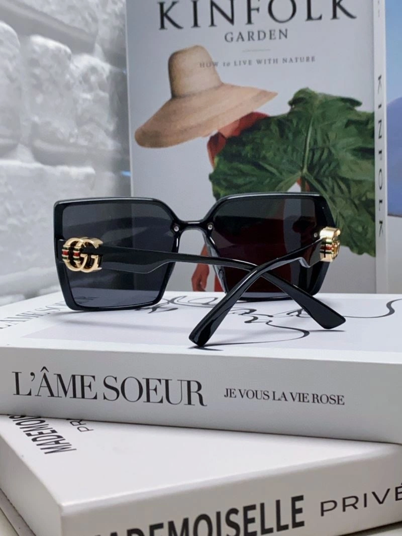 Practical Gucci Sunglasses 279872