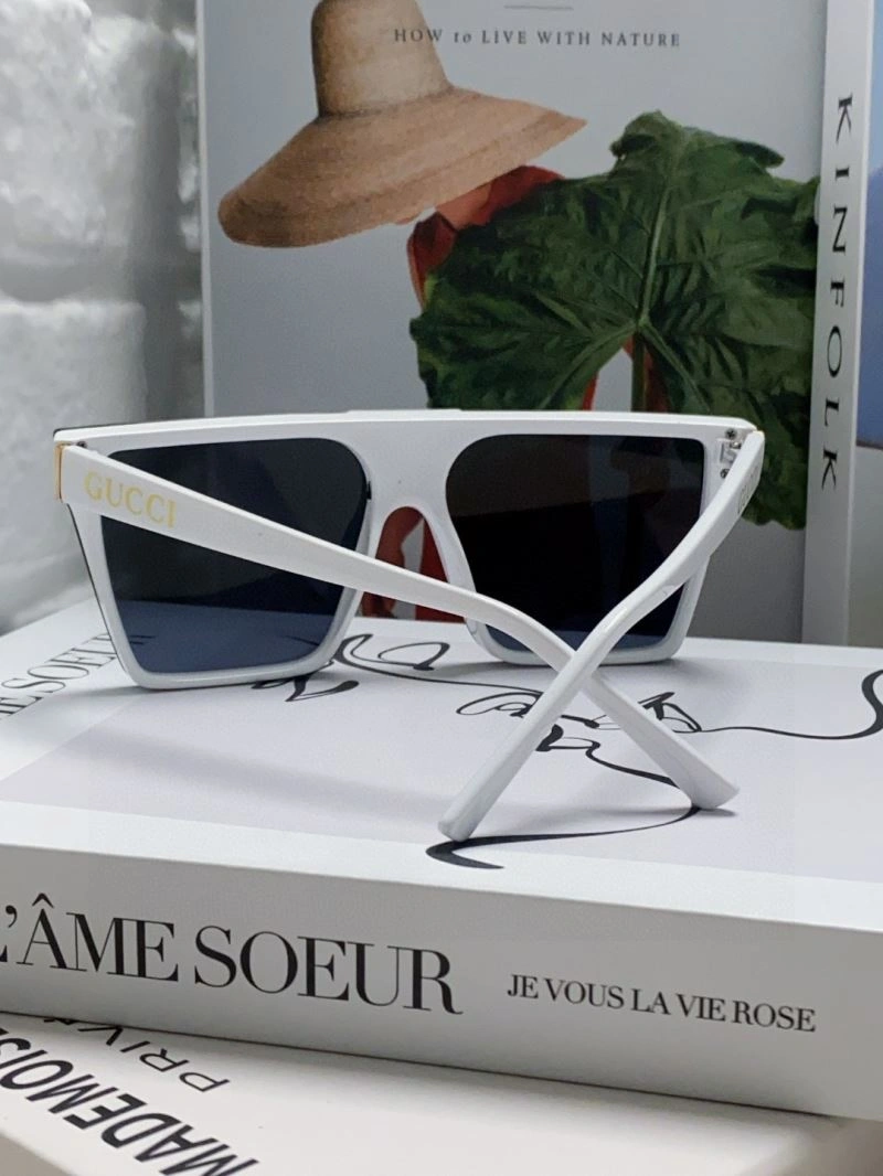 Gucci Sunglasses Breathable 279868