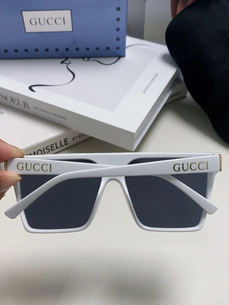 Gucci Sunglasses Breathable 279868