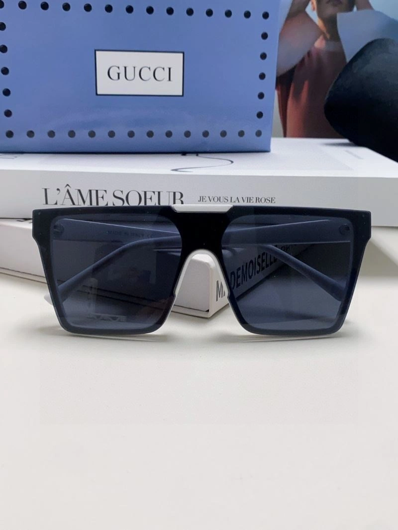 Gucci Sunglasses Breathable 279868
