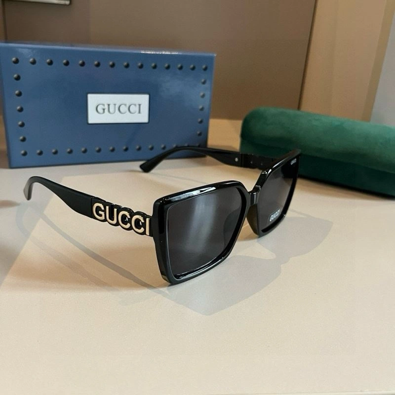 AllSeason Gucci Sunglasses 279840