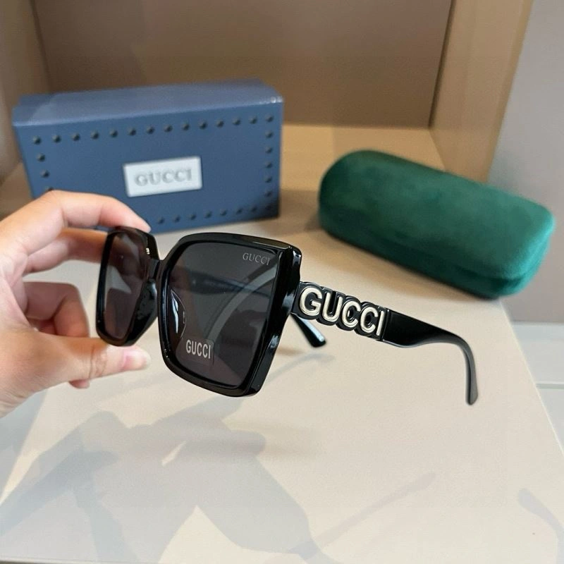 AllSeason Gucci Sunglasses 279840