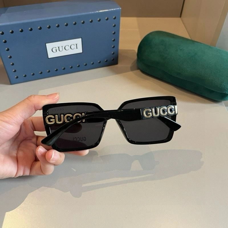 AllSeason Gucci Sunglasses 279840
