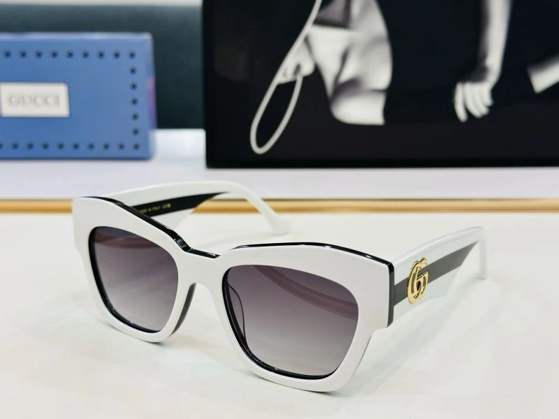 Gucci Sunglasses Unique 279859