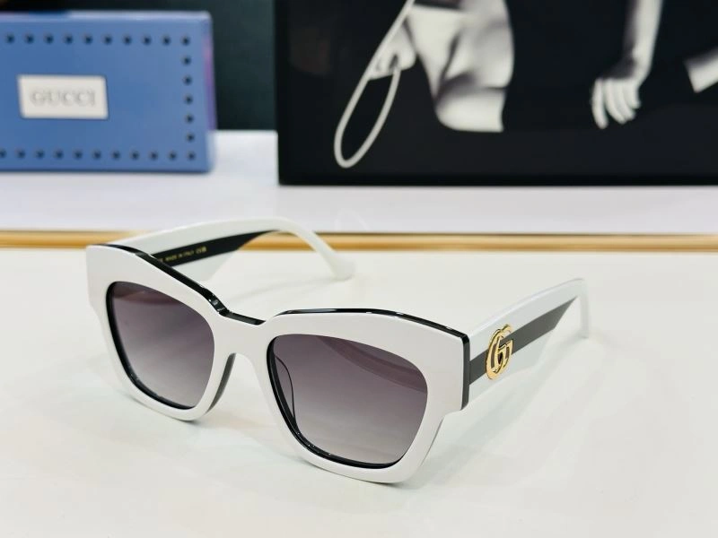 Gucci Sunglasses Unique 279859