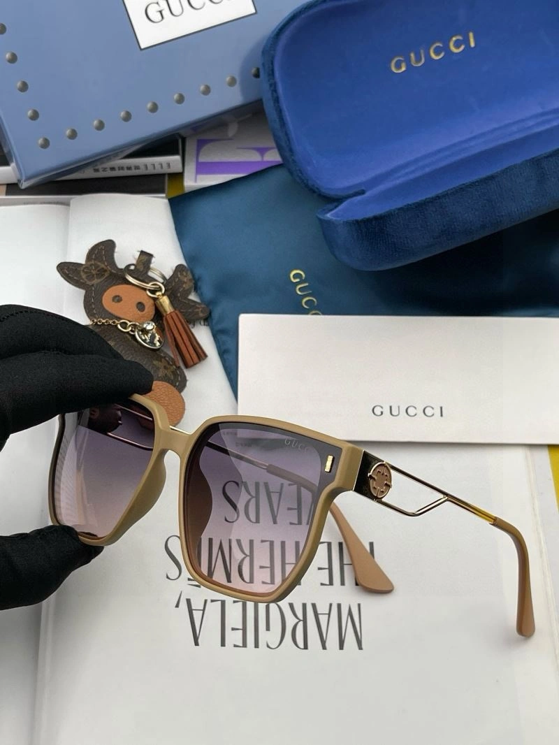 Gucci Sunglasses Neat 279862