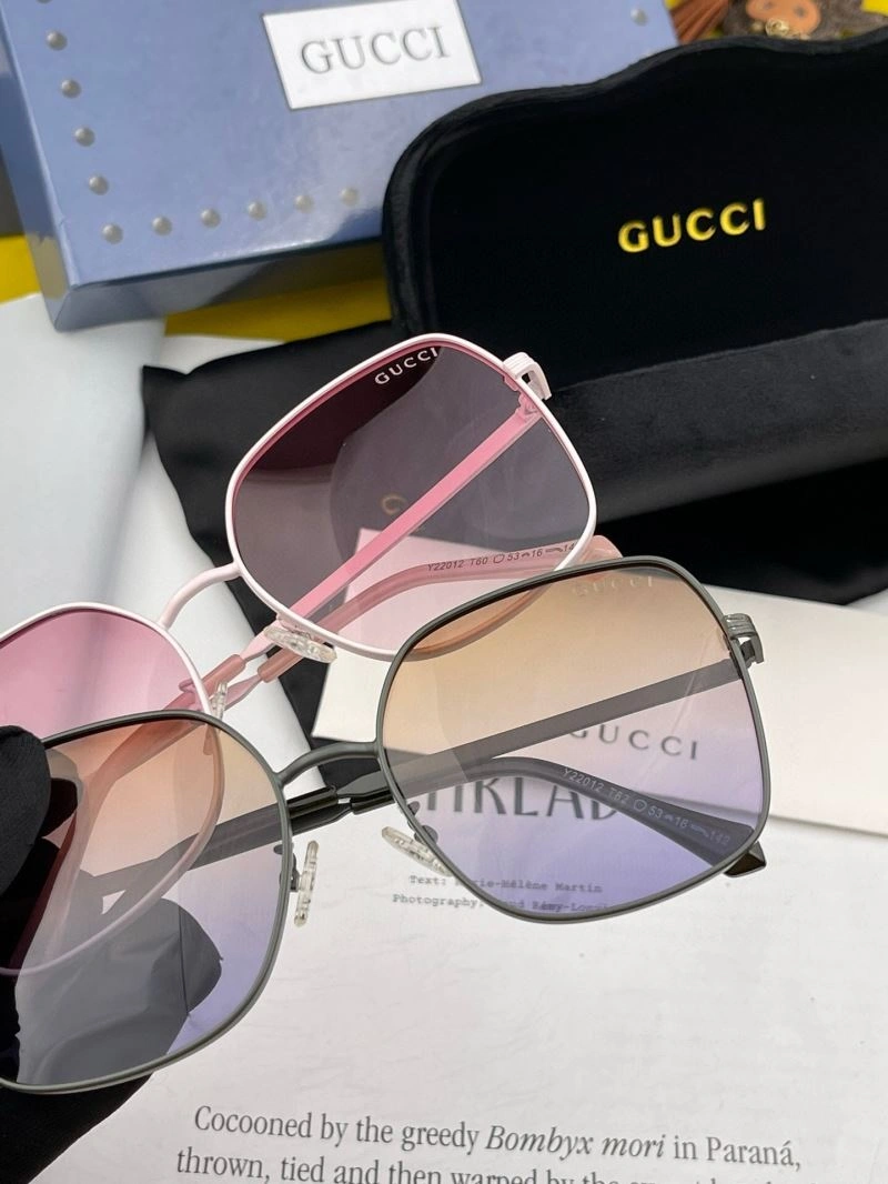 RelaxedFit Gucci Sunglasses 279861