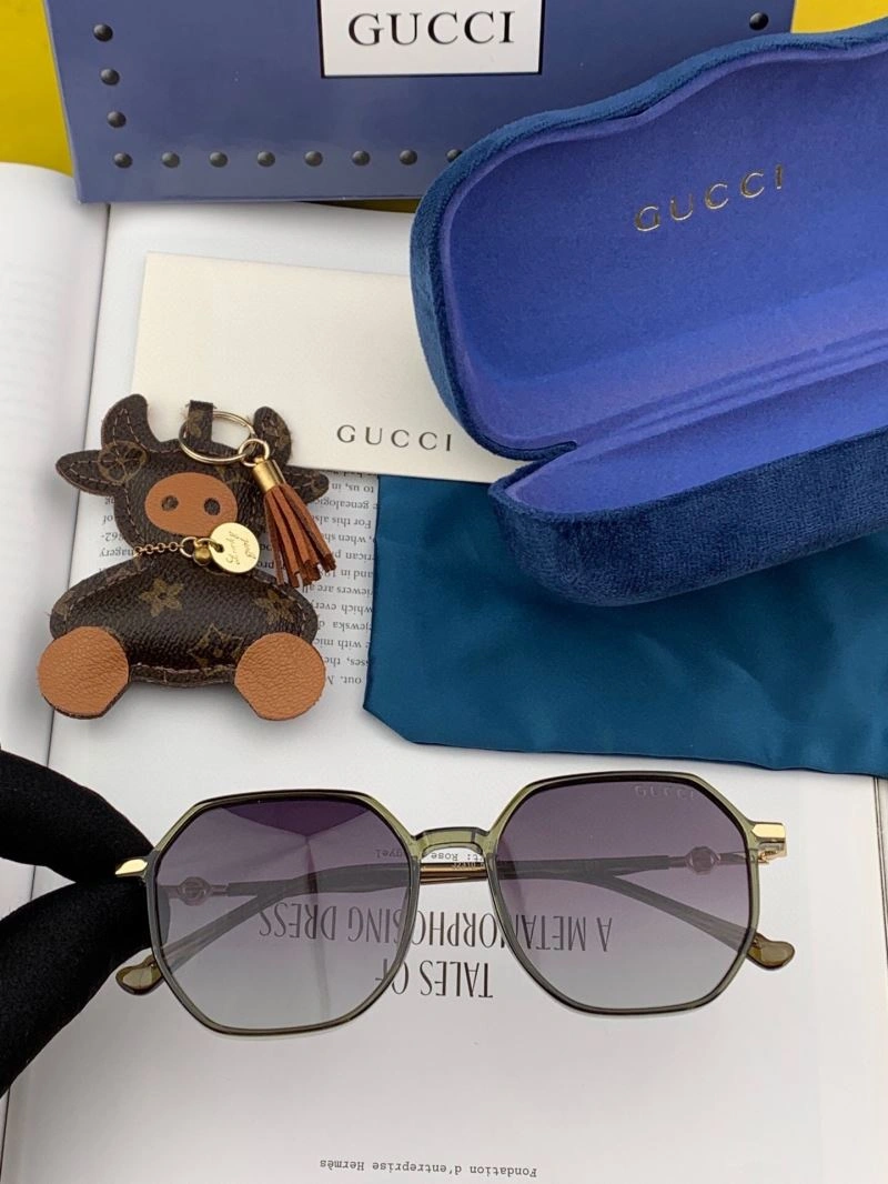Soft Gucci Sunglasses 279863