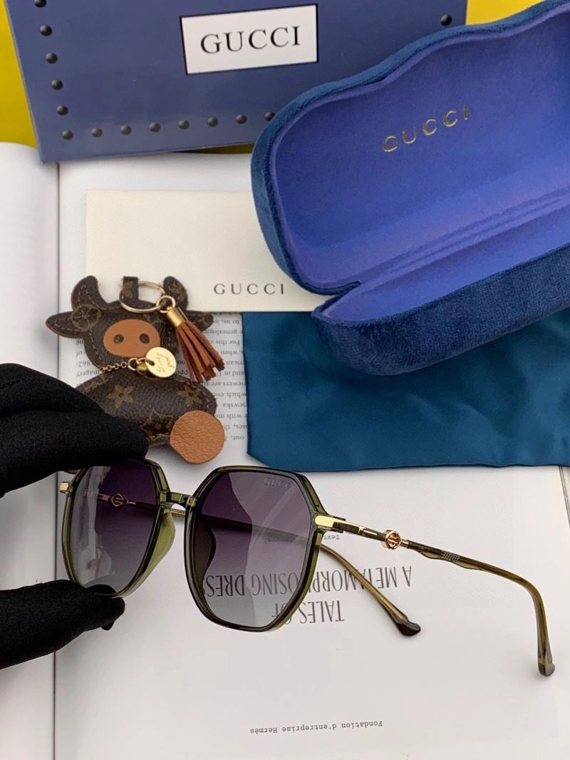 Soft Gucci Sunglasses 279863