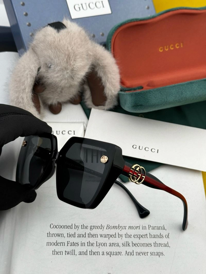 Gucci Sunglasses ZeroBulk 279848