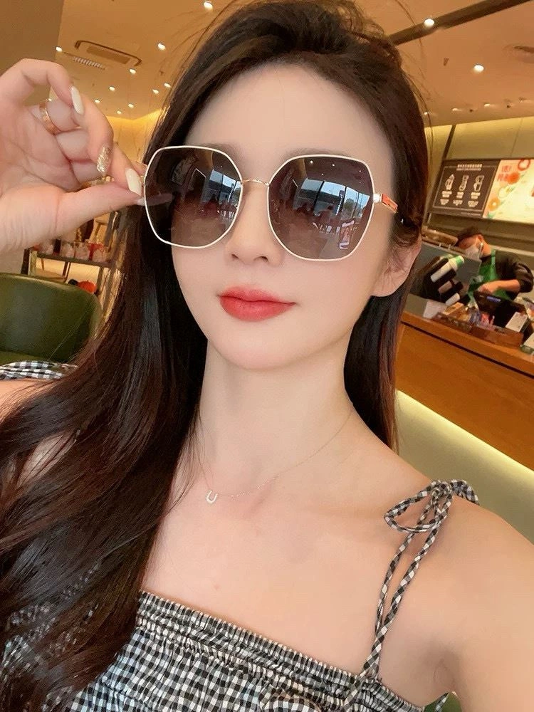 Comfortable Gucci Sunglasses 279841