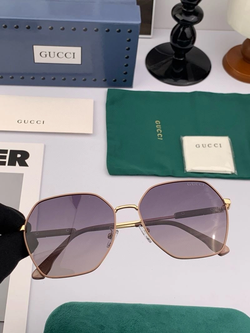 Comfortable Gucci Sunglasses 279841
