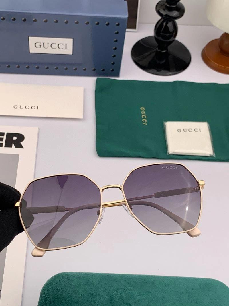 Comfortable Gucci Sunglasses 279841