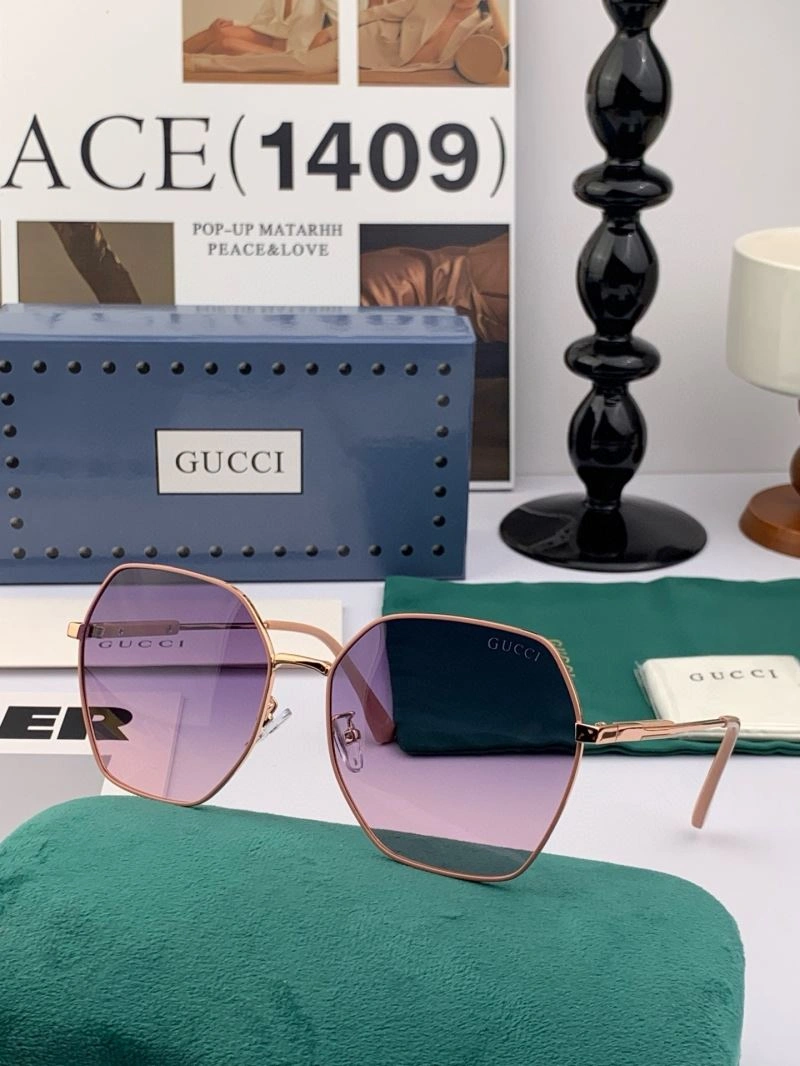 Comfortable Gucci Sunglasses 279841