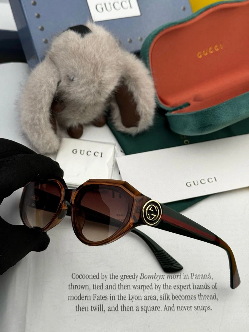 SoftTouch Gucci Sunglasses 279843