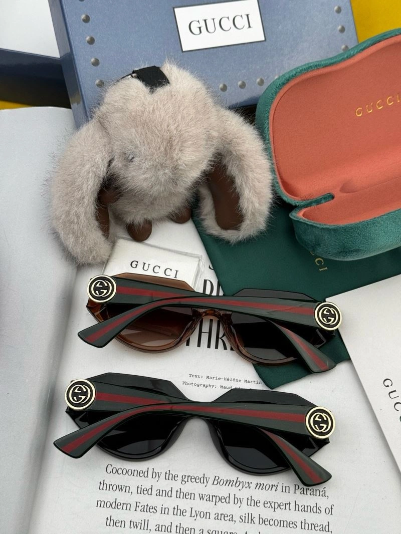 SoftTouch Gucci Sunglasses 279843