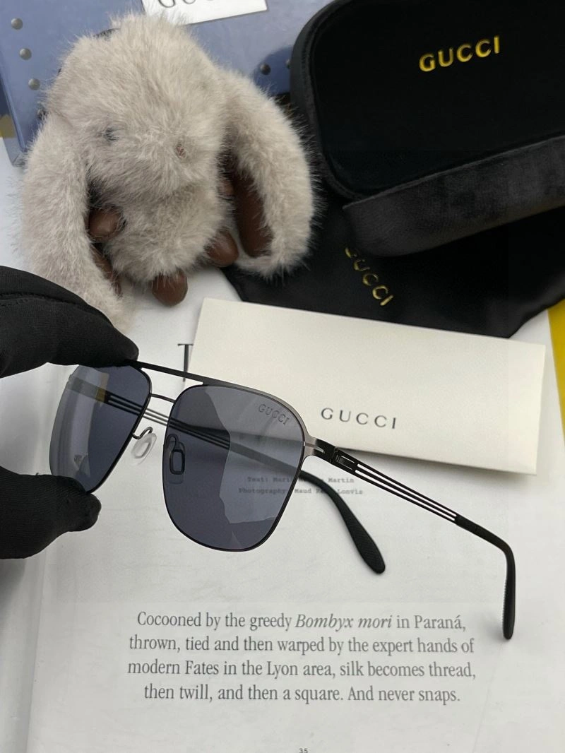 Bold Gucci Sunglasses 279857
