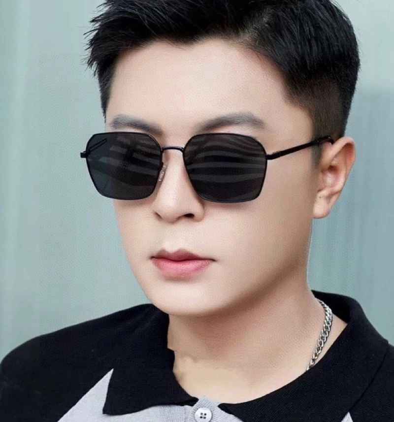 Versatile Gucci Sunglasses 279851