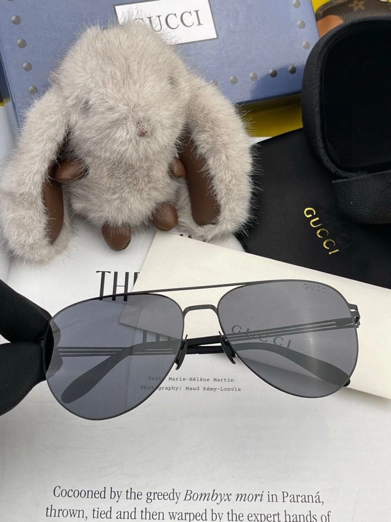 Gucci Sunglasses Practical 279850