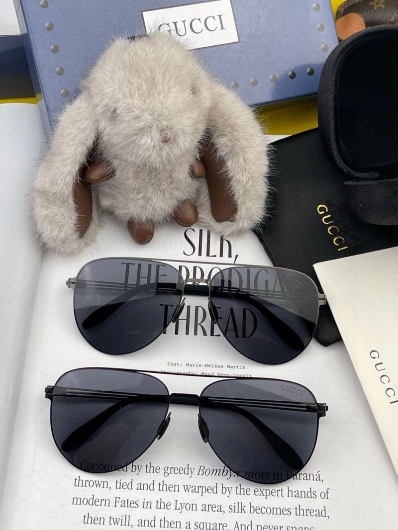 Gucci Sunglasses Practical 279850