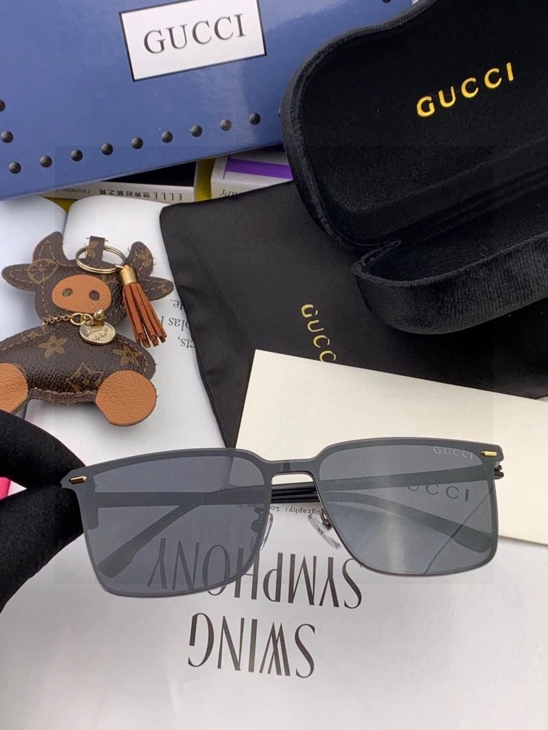 Sustainable Gucci Sunglasses 279834