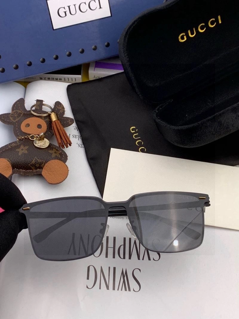 Sustainable Gucci Sunglasses 279834
