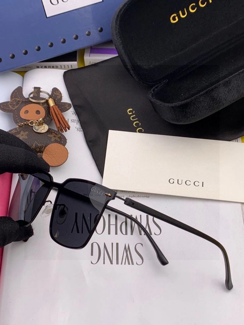 Sustainable Gucci Sunglasses 279834