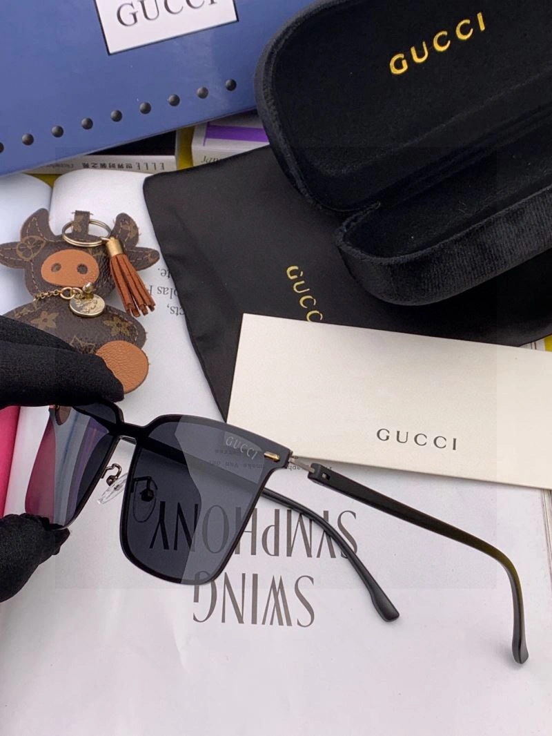 Sustainable Gucci Sunglasses 279834