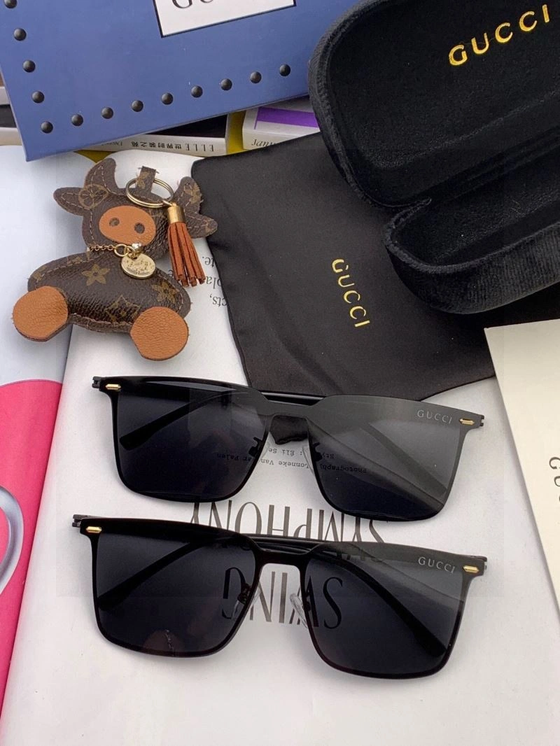 Sustainable Gucci Sunglasses 279834