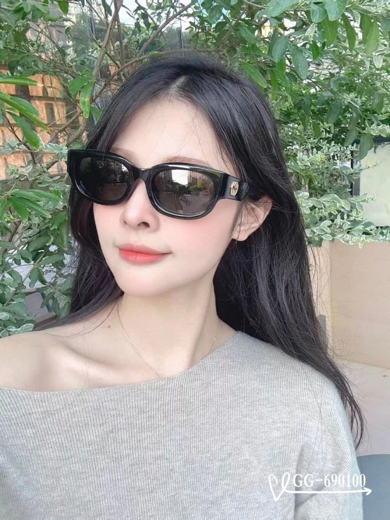 Gucci Sunglasses Durable 279833