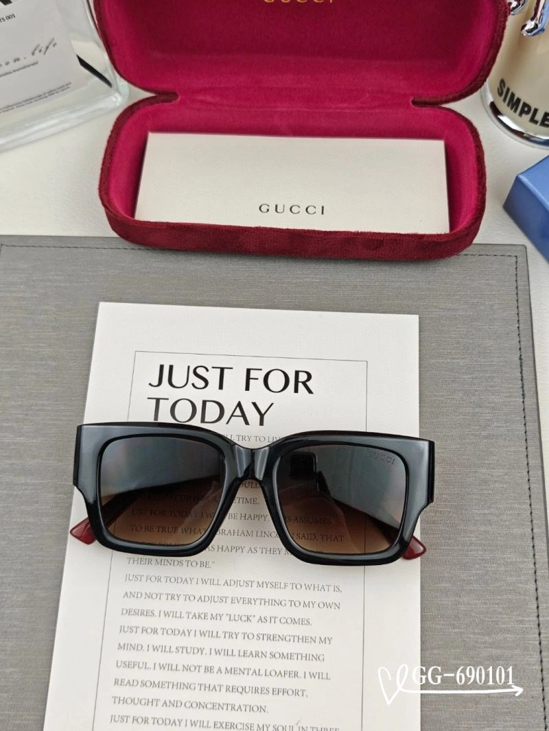 Timeless Gucci Sunglasses 279832