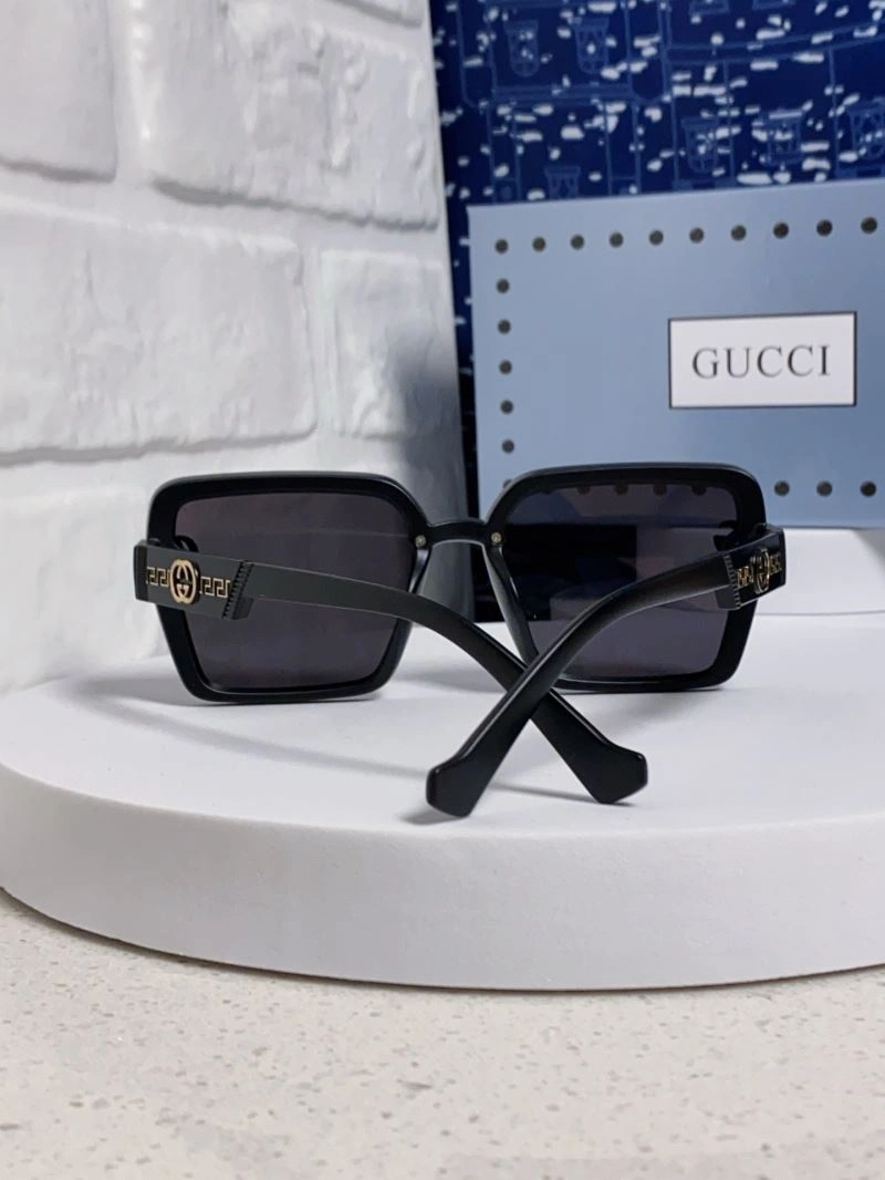 Gucci Sunglasses ModernLook 279830