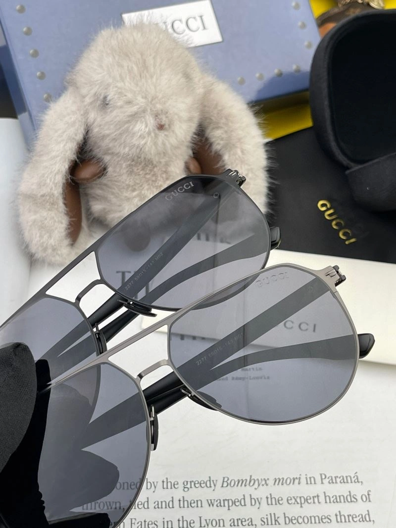 Resilient Gucci Sunglasses 279828