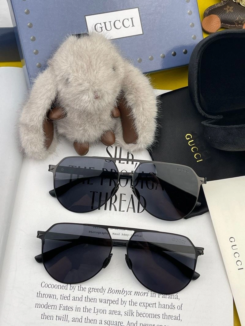 Resilient Gucci Sunglasses 279828