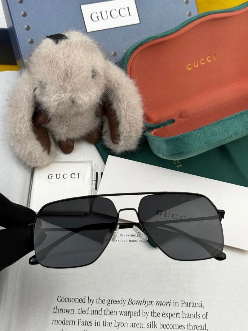 Gucci Sunglasses Trendy 279826