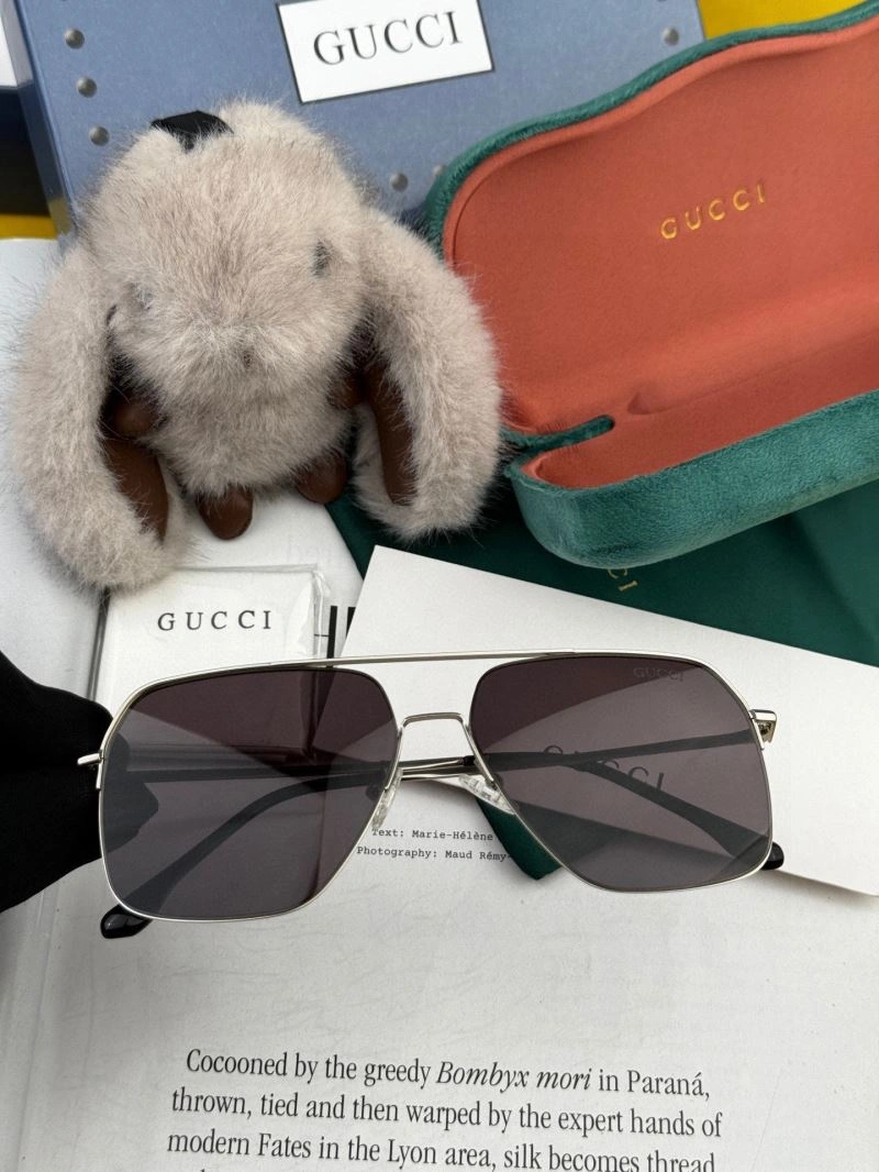Gucci Sunglasses Trendy 279826