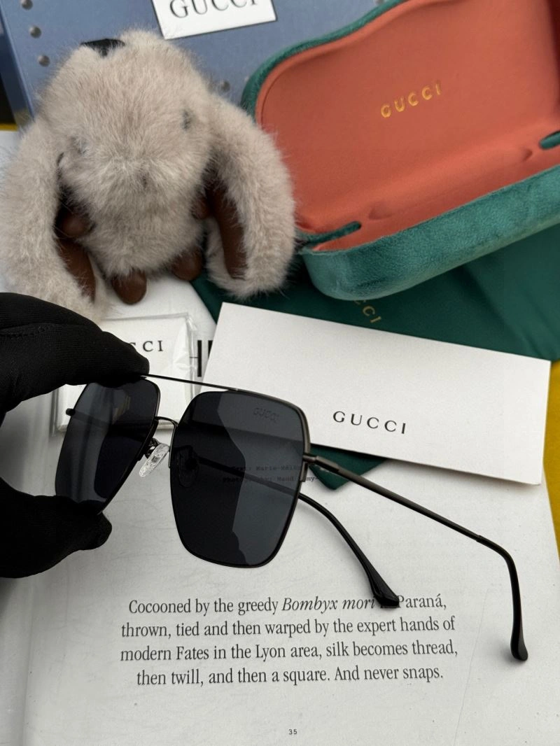 Gucci Sunglasses Trendy 279826