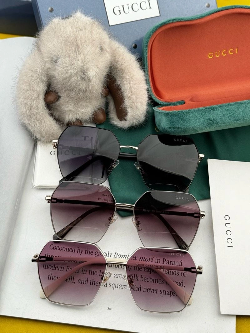 SoftTouch Gucci Sunglasses 279799