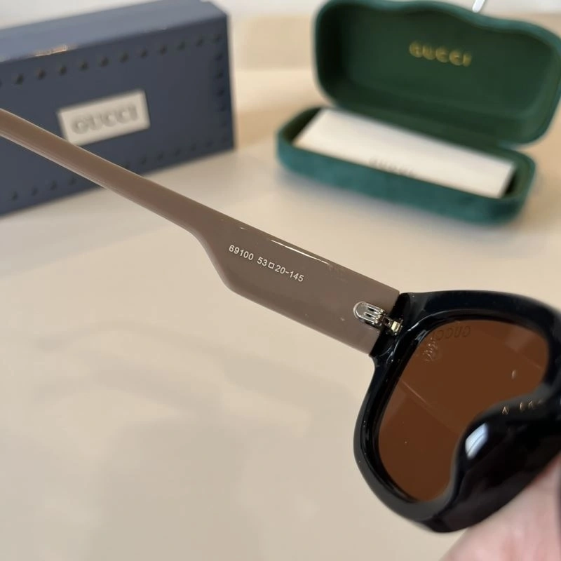 Gucci Sunglasses Functional 279814
