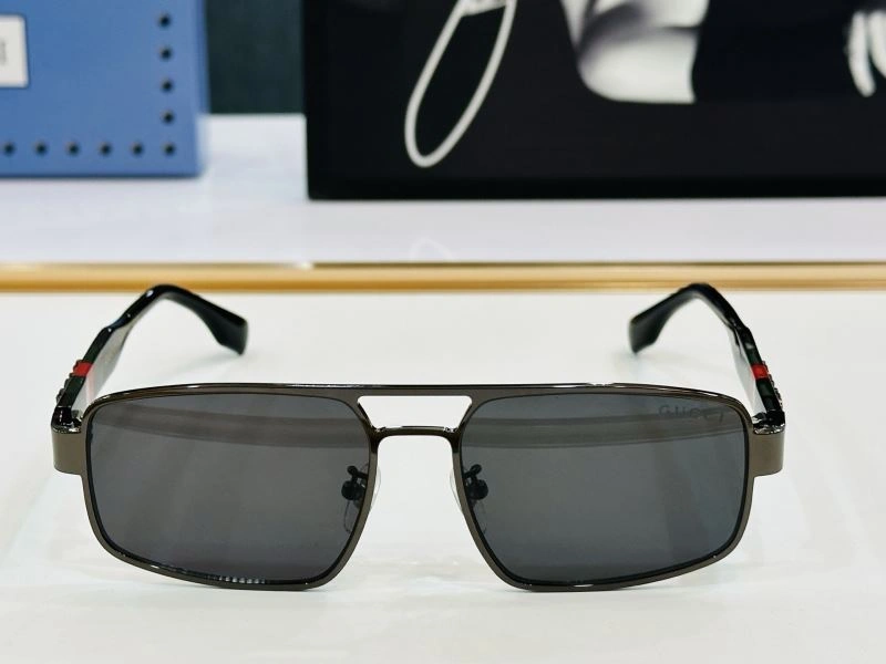 Gucci Sunglasses Unisex 279801
